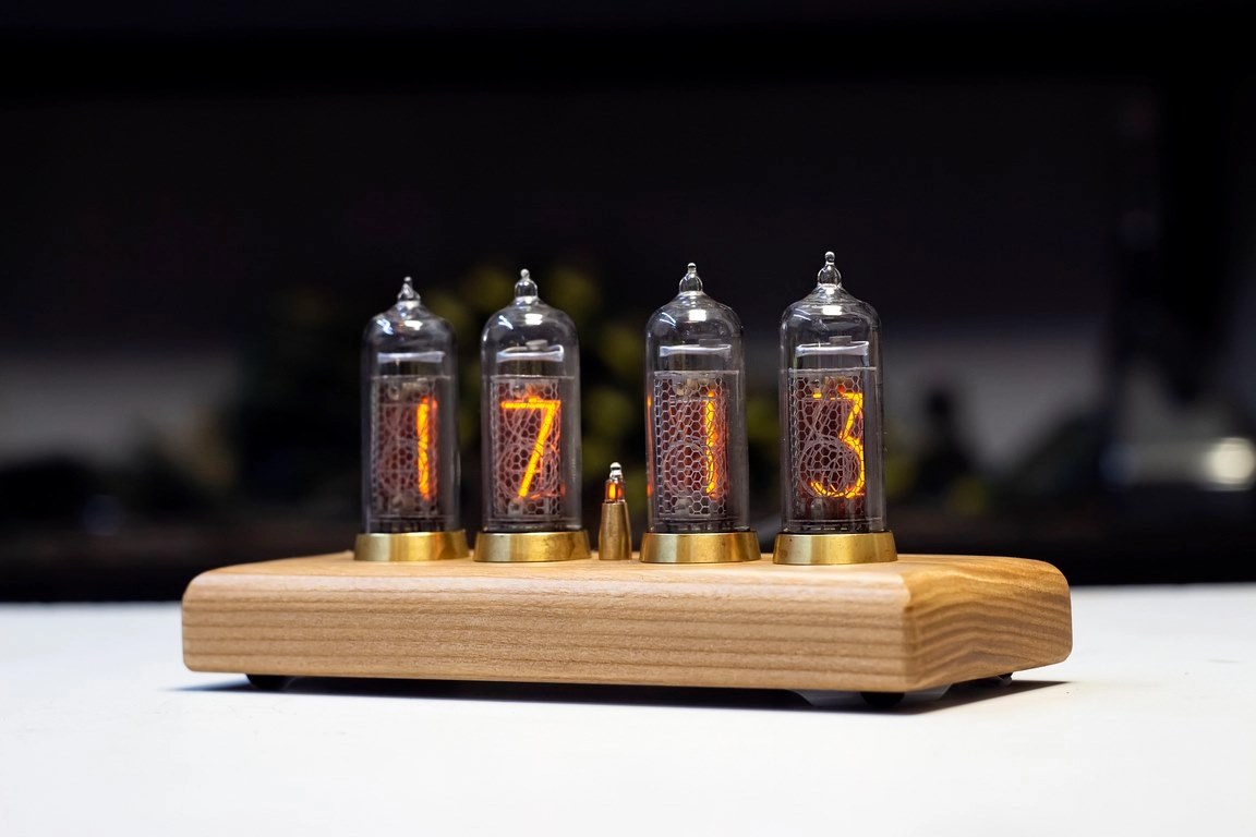 Nixie clock in-14, in14 tube