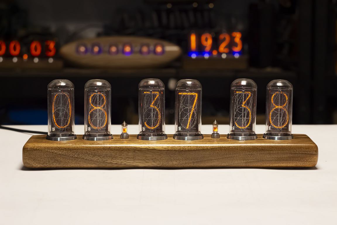 nixie clock in18 tube retro