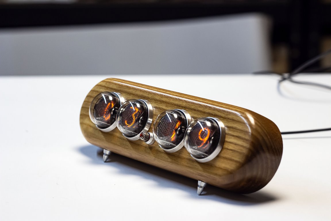 Nixie clock Z560M tube